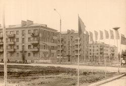 Аксай. Посёлок Газопровод - жилые 5-ти этажные дома по улице Мира, 1972 год