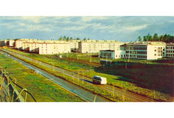 Братск. Панорама города, средняя школа