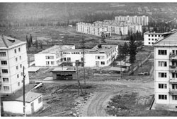 Железногорск-Илимский. 8 квартал, детский сад Елочка, 1974 год