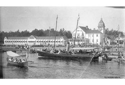Зеленогорск. Павильон яхт-клуба и пристань, 1910-е годы