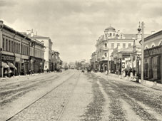 Москва. Вид на улицу Арбат от церкви Живоначальной Троицы, 1888