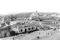Усть-Каменогорск. Вид на базарную площадь