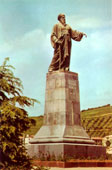 Душанбе. Памятник Абуабдулло Рудаки