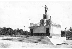 Ашхабад. Памятник Ленину
