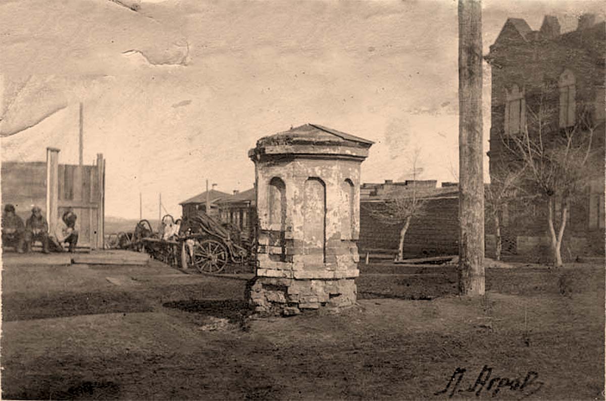 Ачинск. Памятник на месте Никольской церкви