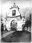 Кострома. Ворота Богоявленского собора