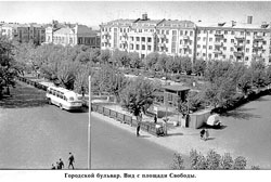Ковров. Городской автобус, вид с площади Свободы