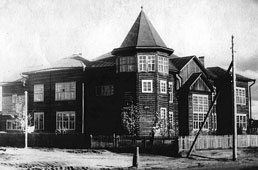 Сыктывкар. Школа №13 на улице Савина, 37, 1930-е годы