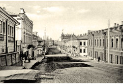 Томск. Панорама городской улицы