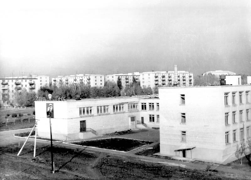 Amvrosiivka. School №6