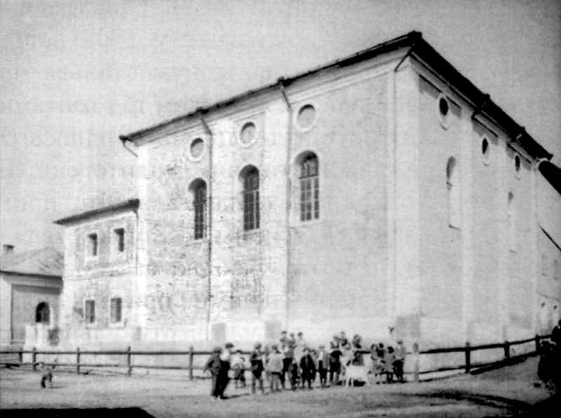 Chervonohrad. Stone Synagogue