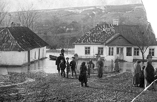 Yampil. Flooding in the Mylobendzki Manor, 1911
