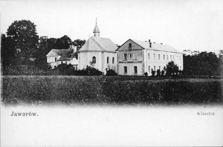 Yavoriv. Monastery